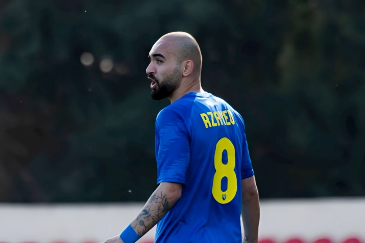 Kəpəz rəsmisi: Futbolçumuzun bıçaqlanmasının araşdırılmasında maraqlıyıq