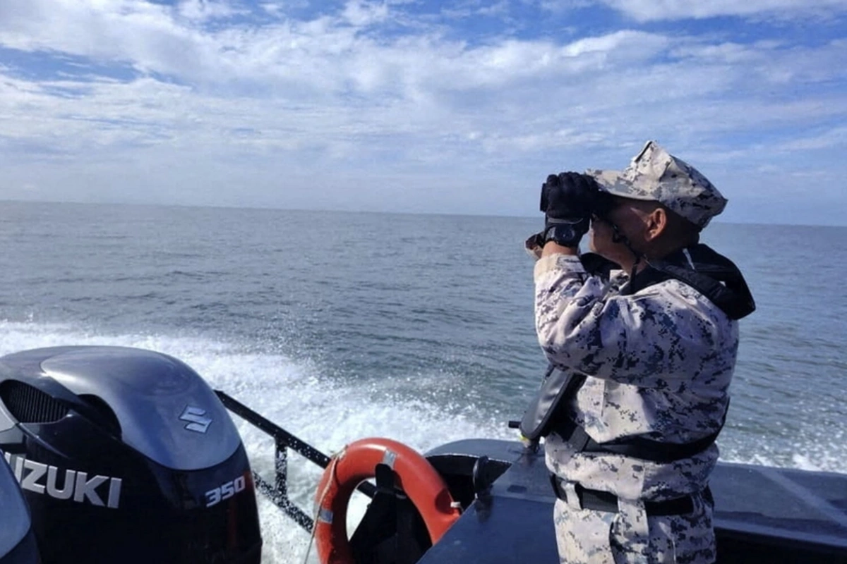 Hind okeanında yüzlərlə miqrant itkin düşüb