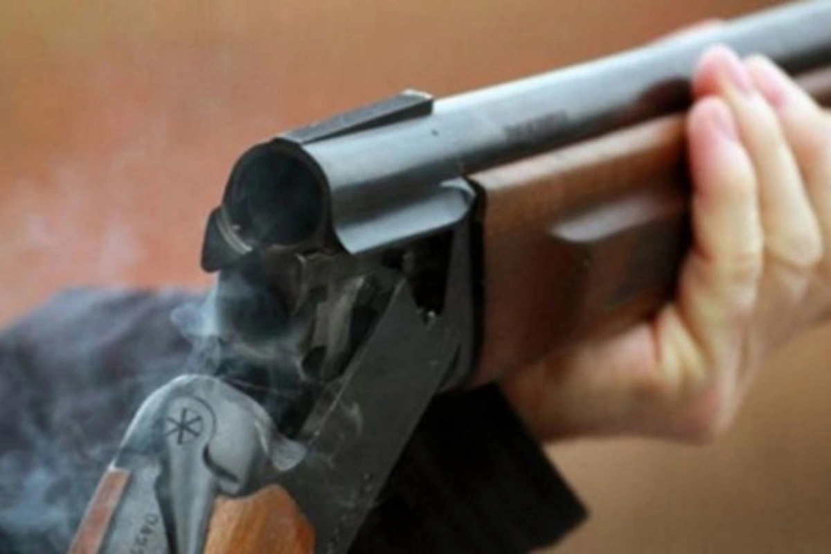 Bu ilin filmə bənzər qanlı cinayəti - Ov tüfəngindən atəş açaraq...