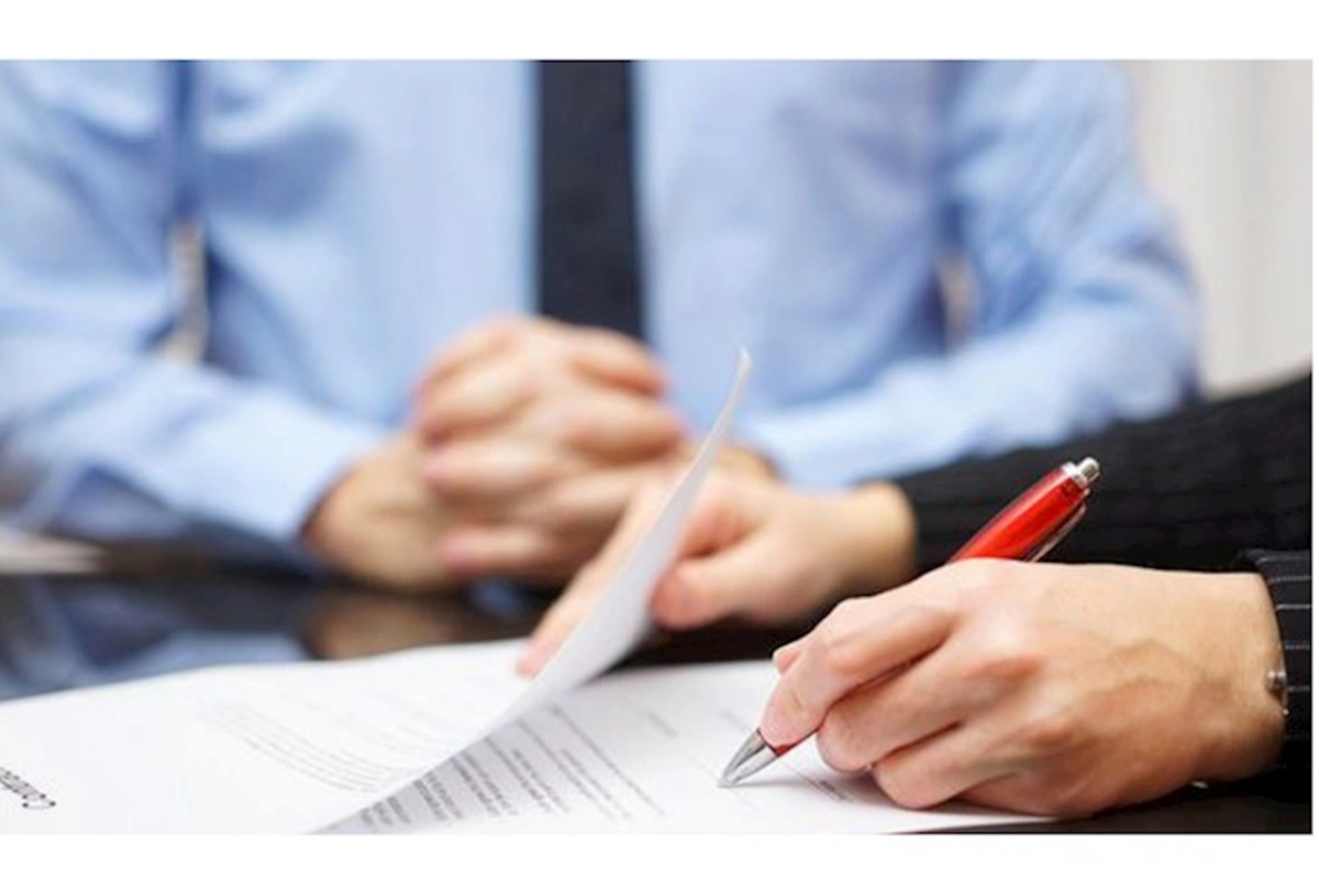 Azərbaycanda icra hakimiyyətlərindən birində KÜTLƏVİ İXTİSAR