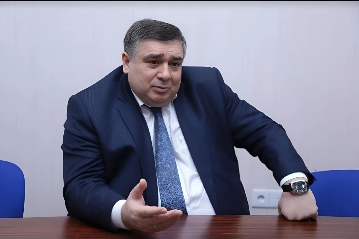 Şahin Şıxlinskinin məhkəməsi başlayıb