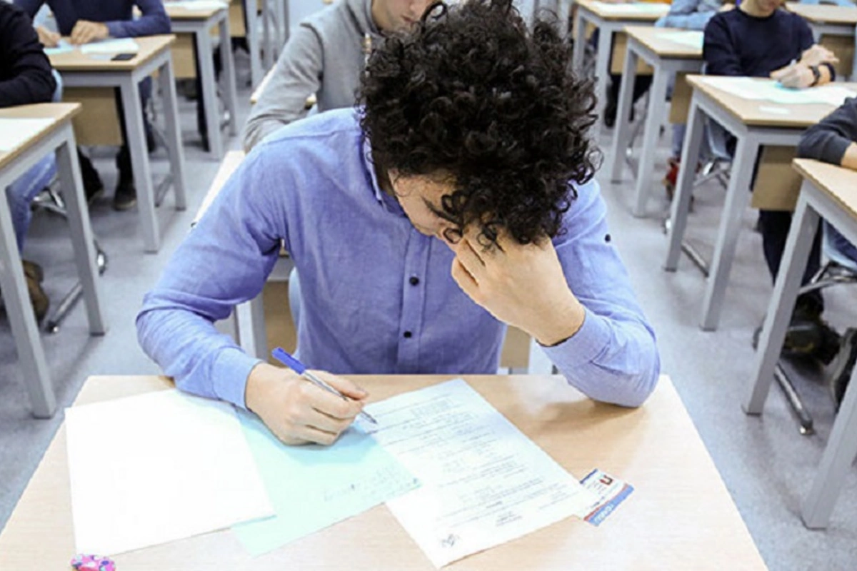 10 abituriyent 600-dən yuxarı bal toplasa da, ali məktəbə qəbul olmayıblar 10 abituriyent 600-dən yuxarı bal toplasa da, ali məktəbə qəbul olmayıblar