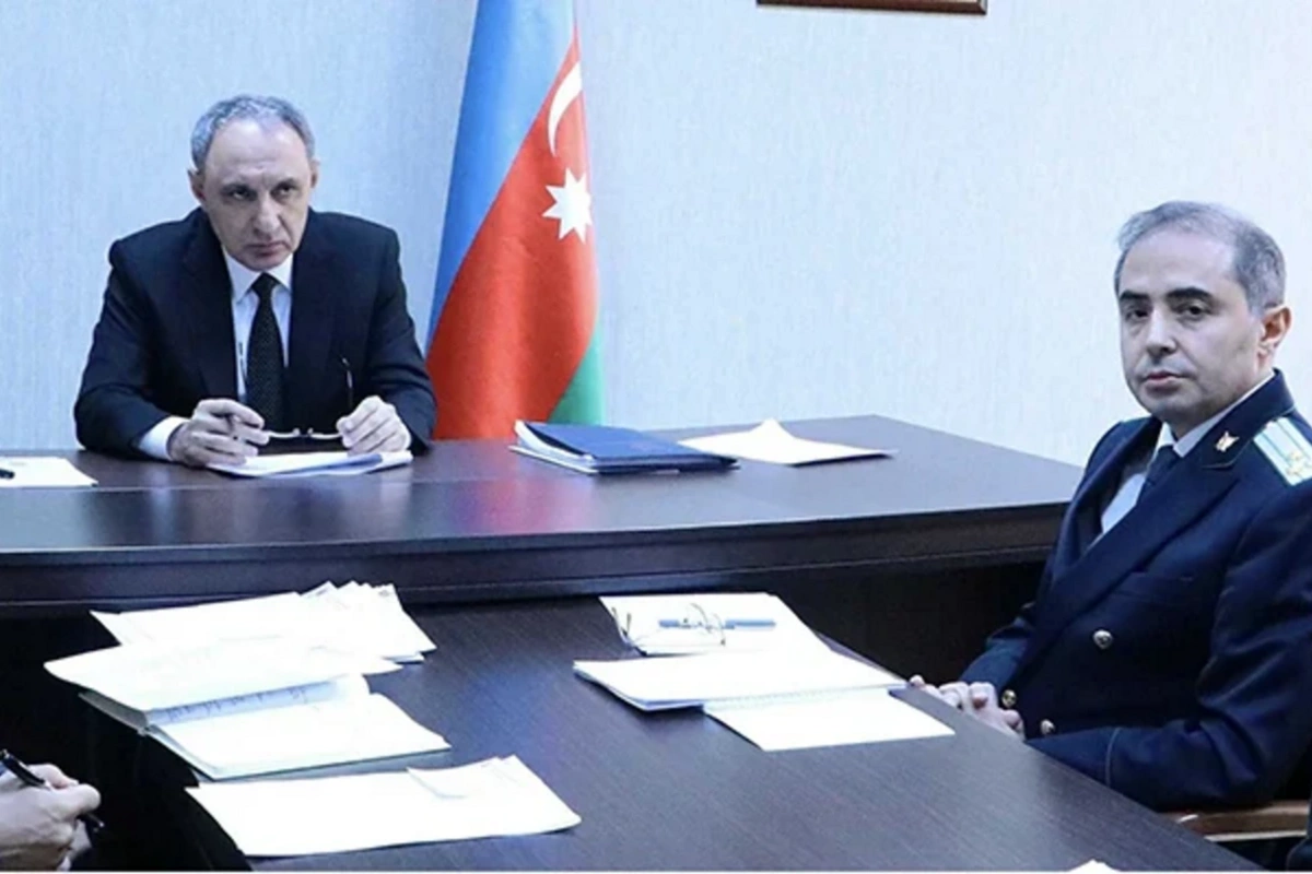 Kamran Əliyev İbrahim Ləmbəranskini işdən çıxardı Kamran Əliyev İbrahim Ləmbəranskini işdən çıxardı