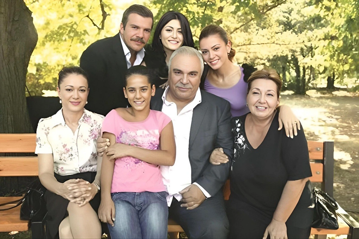 Yaprak dökümünün aktyoru xəstəxanaya yerləşdirildi