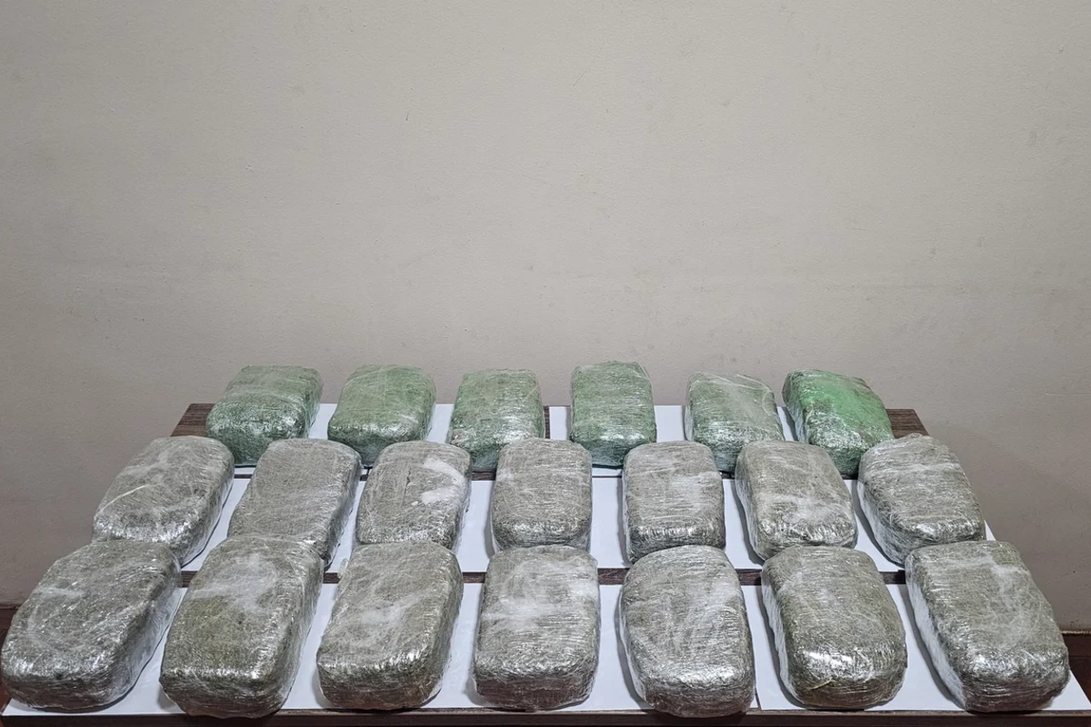 İrandan Azərbaycana 21 kq narkotikin keçirilməsinin qarşısı alındı