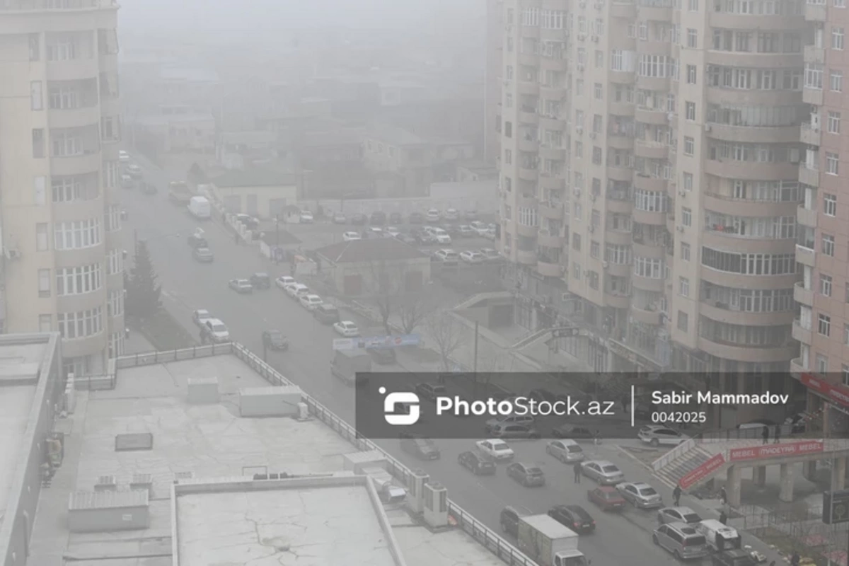 В Баку жители массово жалуются на слезящиеся и красные глаза - В чем причина?