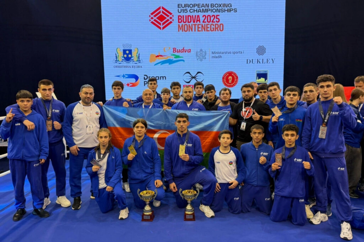 Azərbaycan boksçuları Avropa çempionatını 8 medalla başa vurub Azərbaycan boksçuları Avropa çempionatını 8 medalla başa vurub