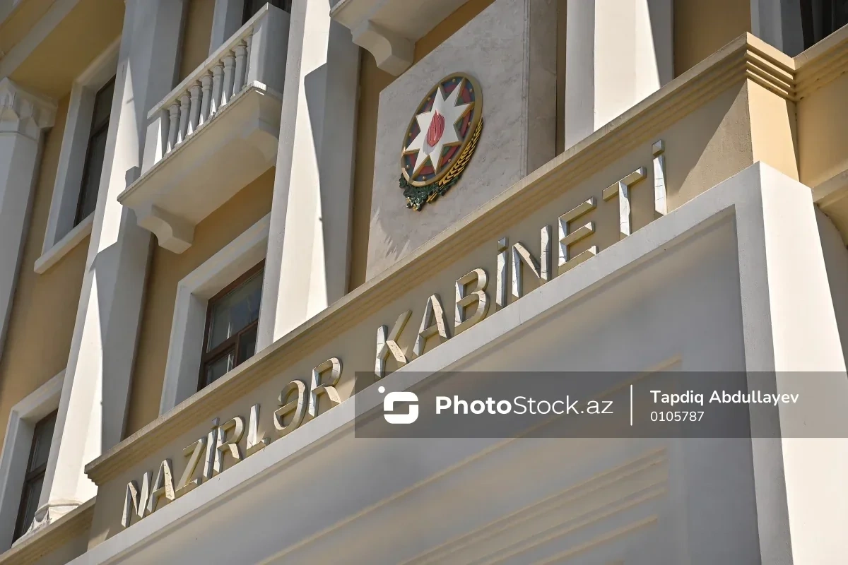 Truck traffic has begun crossing at the Azerbaijani-Iranian border