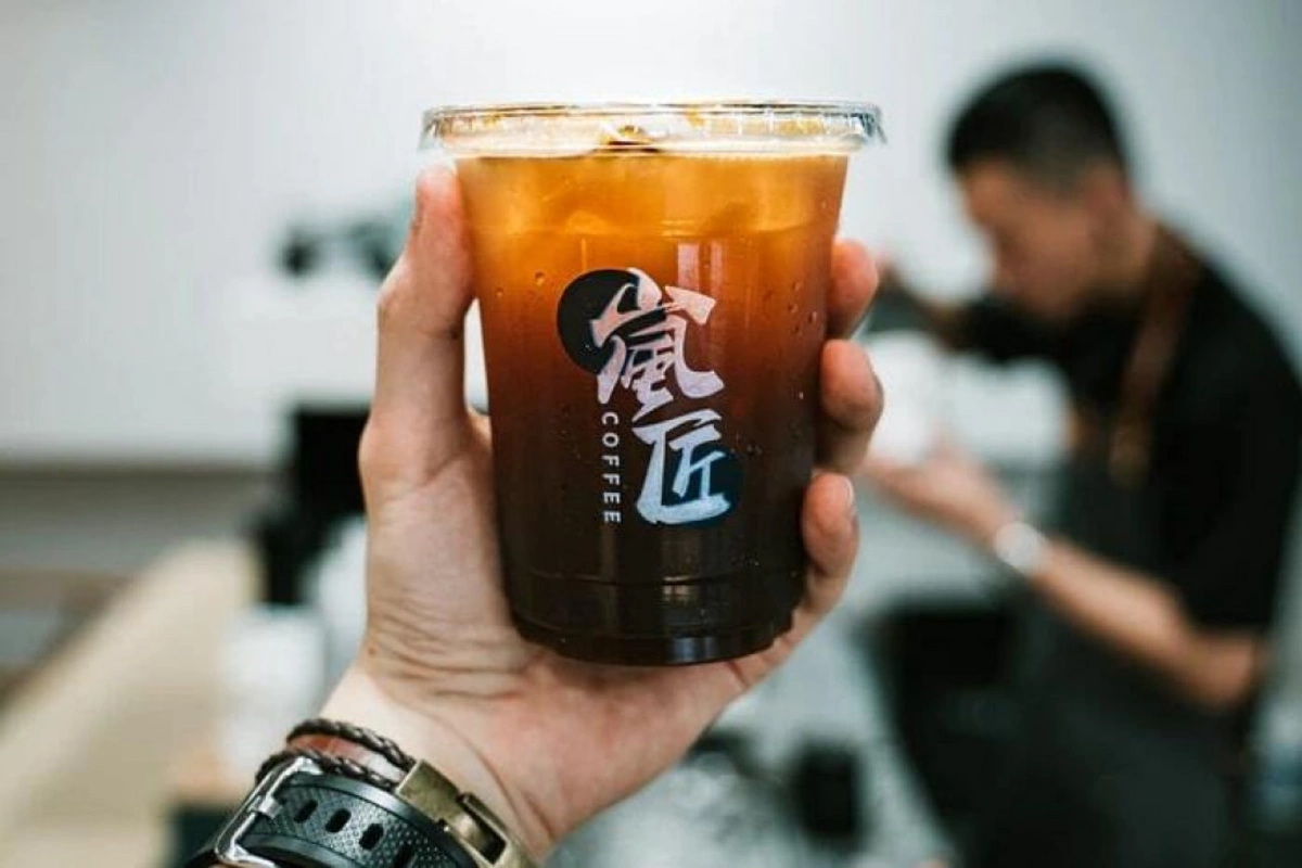 В Китае в продаже появился кофе с тараканами