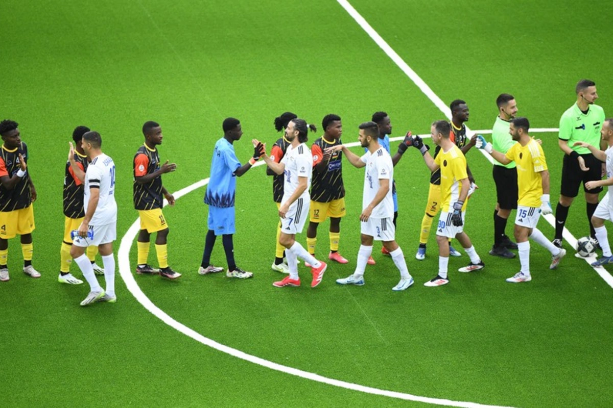 Bakıda təşkil olunan minifutbol üzrə dünya çempionatında günün ilk oyunu keçirilib Bakıda təşkil olunan minifutbol üzrə dünya çempionatında günün ilk oyunu keçirilib