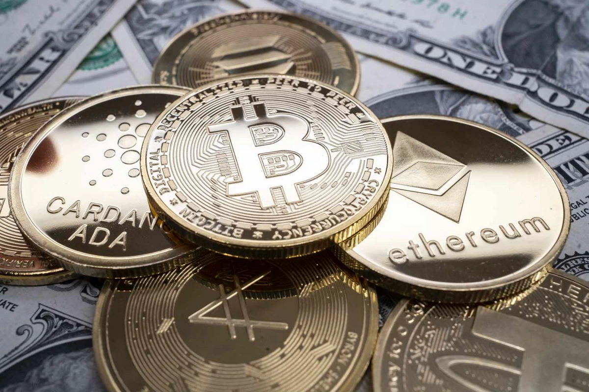 Bitkoin yeni rekorda imza atdı: 98 min dolları keçdi Bitkoin yeni rekorda imza atdı: 98 min dolları keçdi