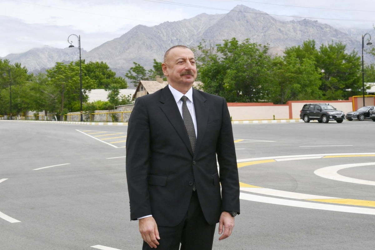 İlham Əliyev Azərişıq ASC-nin Xocalı yarımstansiyasının və RİM-in açılışında iştirak edib