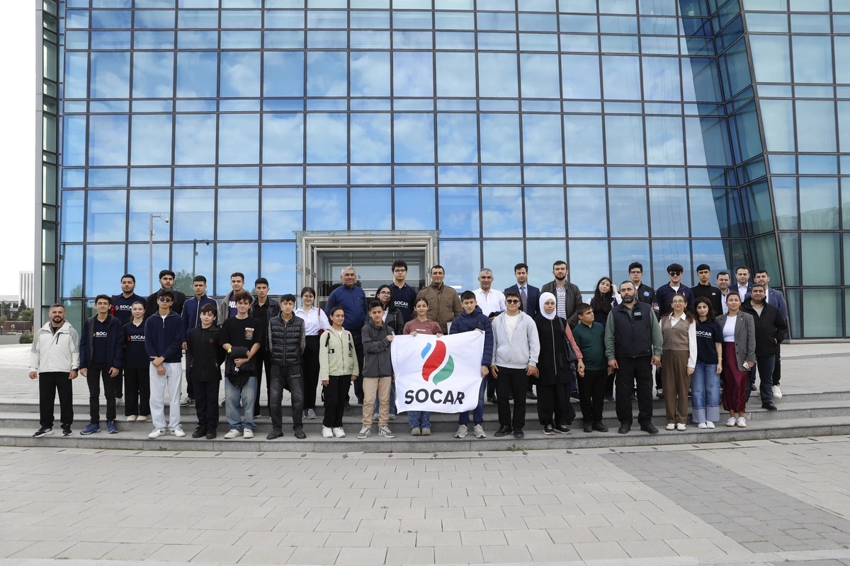 SOCAR-ın təşkilatçılığı, Neftçi və Galatasaray klublarının tərəfdaşlığı ilə şəhid və qazi övladları üçün Futbol günü adlı tədbir keçirilib