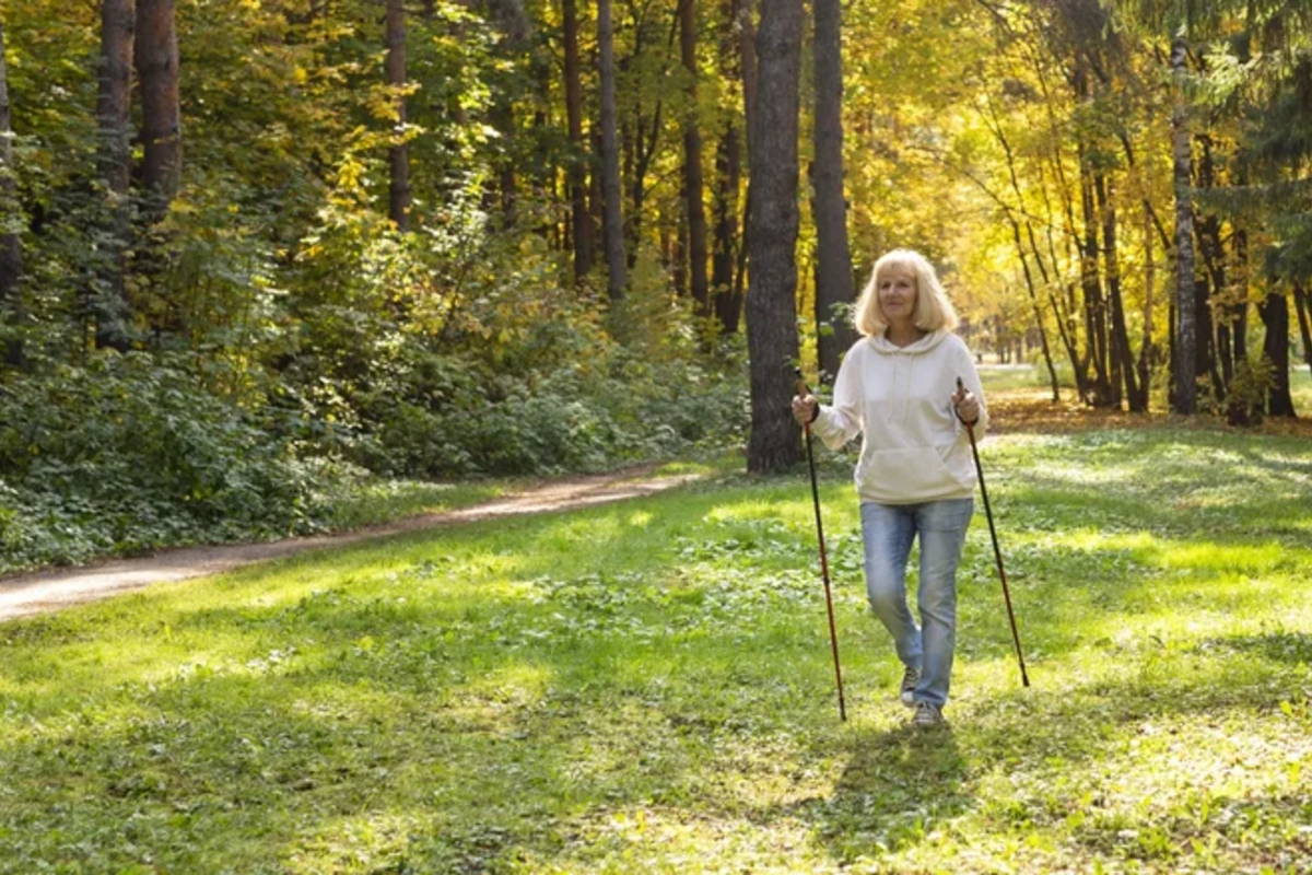 Назван самый полезный тип ходьбы