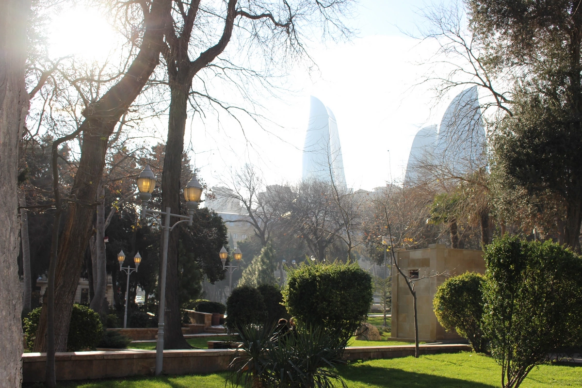 Spring Caprices: What Weather to Expect in Baku and Regions on May 13