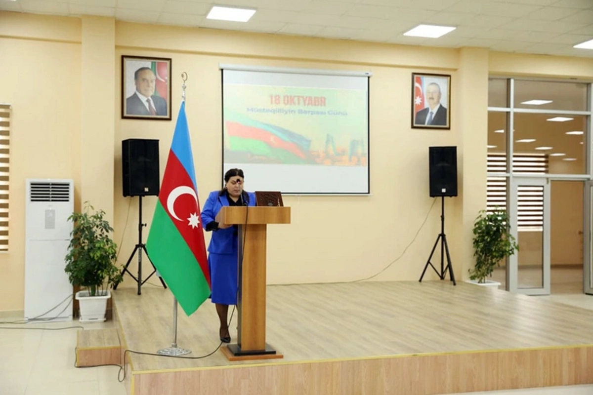 Azərbaycan Ordusunda Müstəqilliyin Bərpası Günü qeyd olunub Azərbaycan Ordusunda Müstəqilliyin Bərpası Günü qeyd olunub