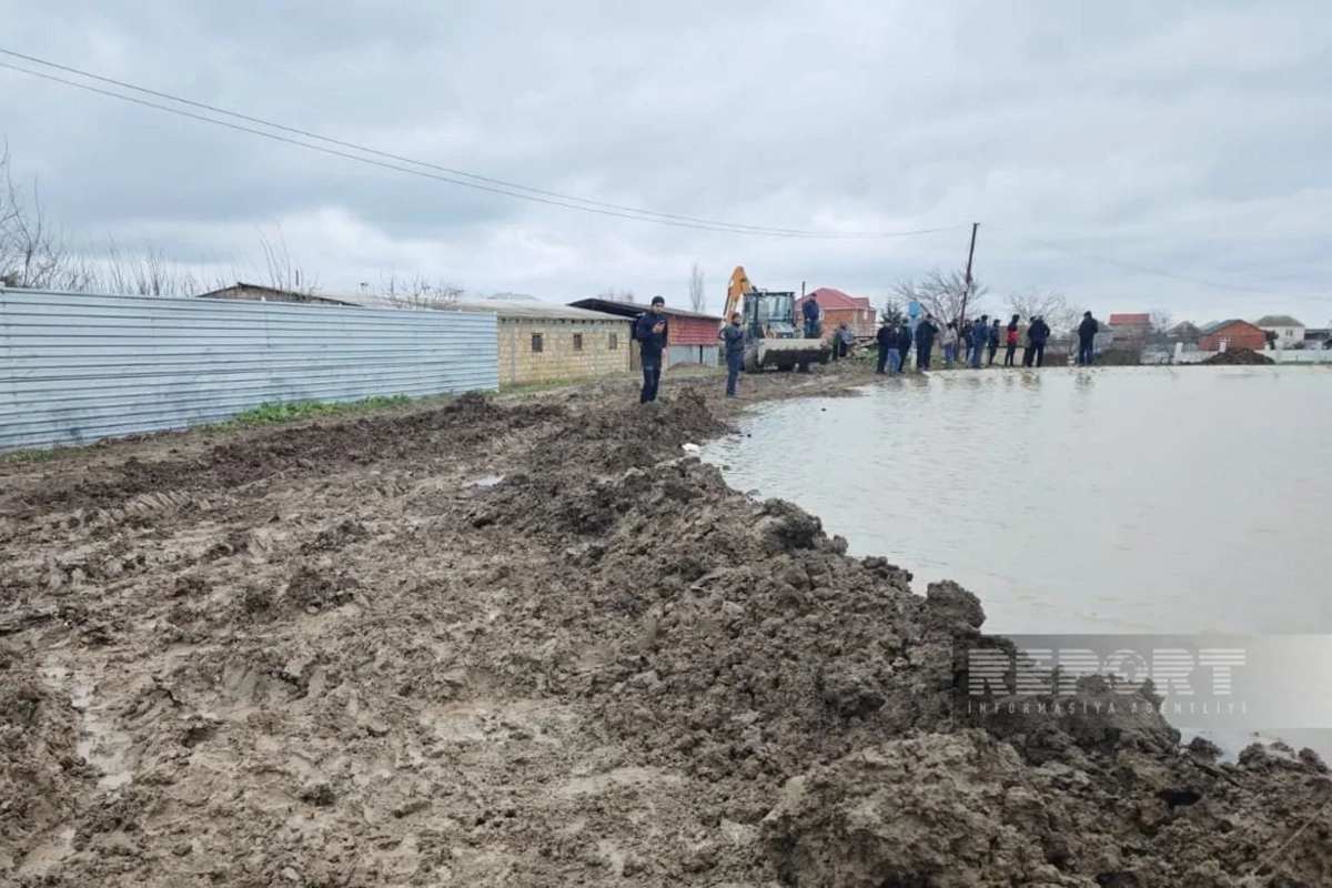 Cəlilabadda yağışlar su anbarında təhlükə yaratdı: Mişarçaydan sel keçir