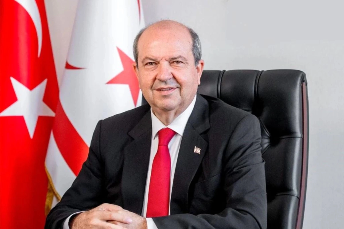 Ersin Tatara Fəxri Doktor Diplomunun təqdim edilməsi mərasimi keçirilir