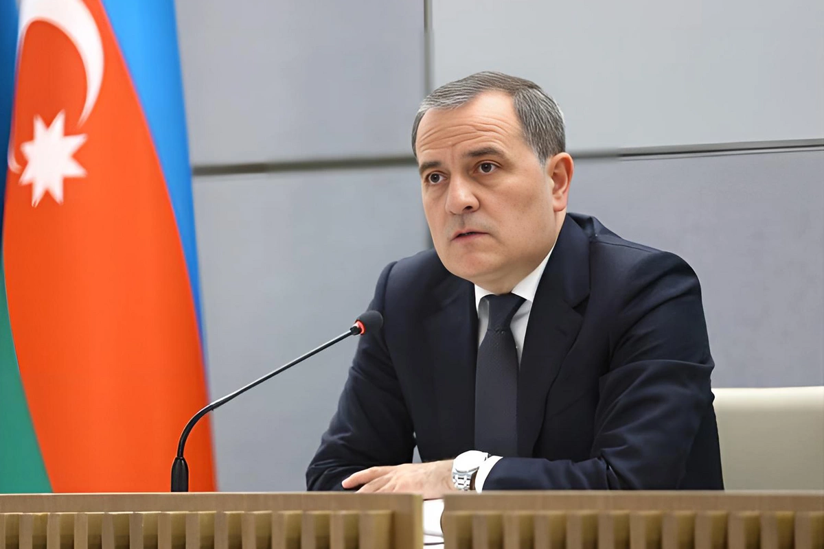 Yekun sülh üçün Ermənistan Konstitusiyasına dəyişiklik və TRIPP öhdəliklərinin icrası şərtdir