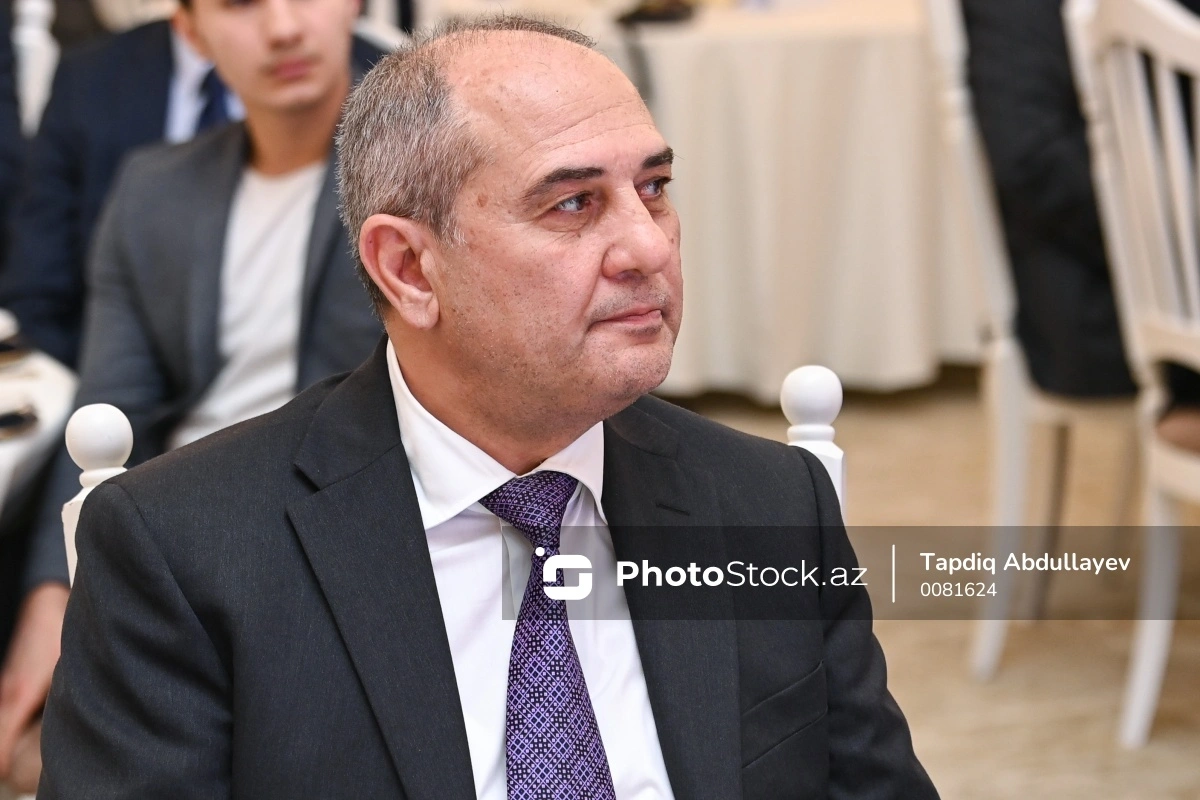 Prezident Tahir Budaqovu Şöhrət ordeni ilə təltif etdi Prezident Tahir Budaqovu Şöhrət ordeni ilə təltif etdi