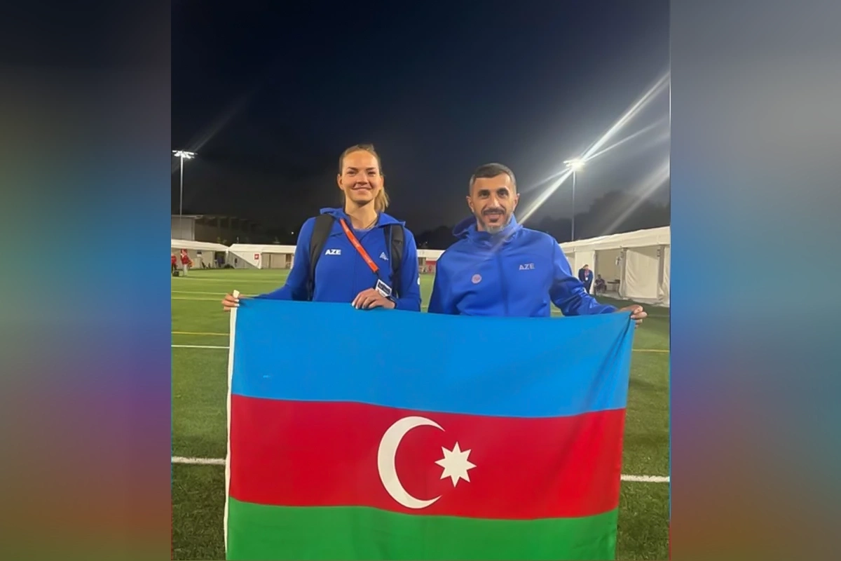 Yekaterina Sariyeva Azərbaycan rekordunu yeniləyib