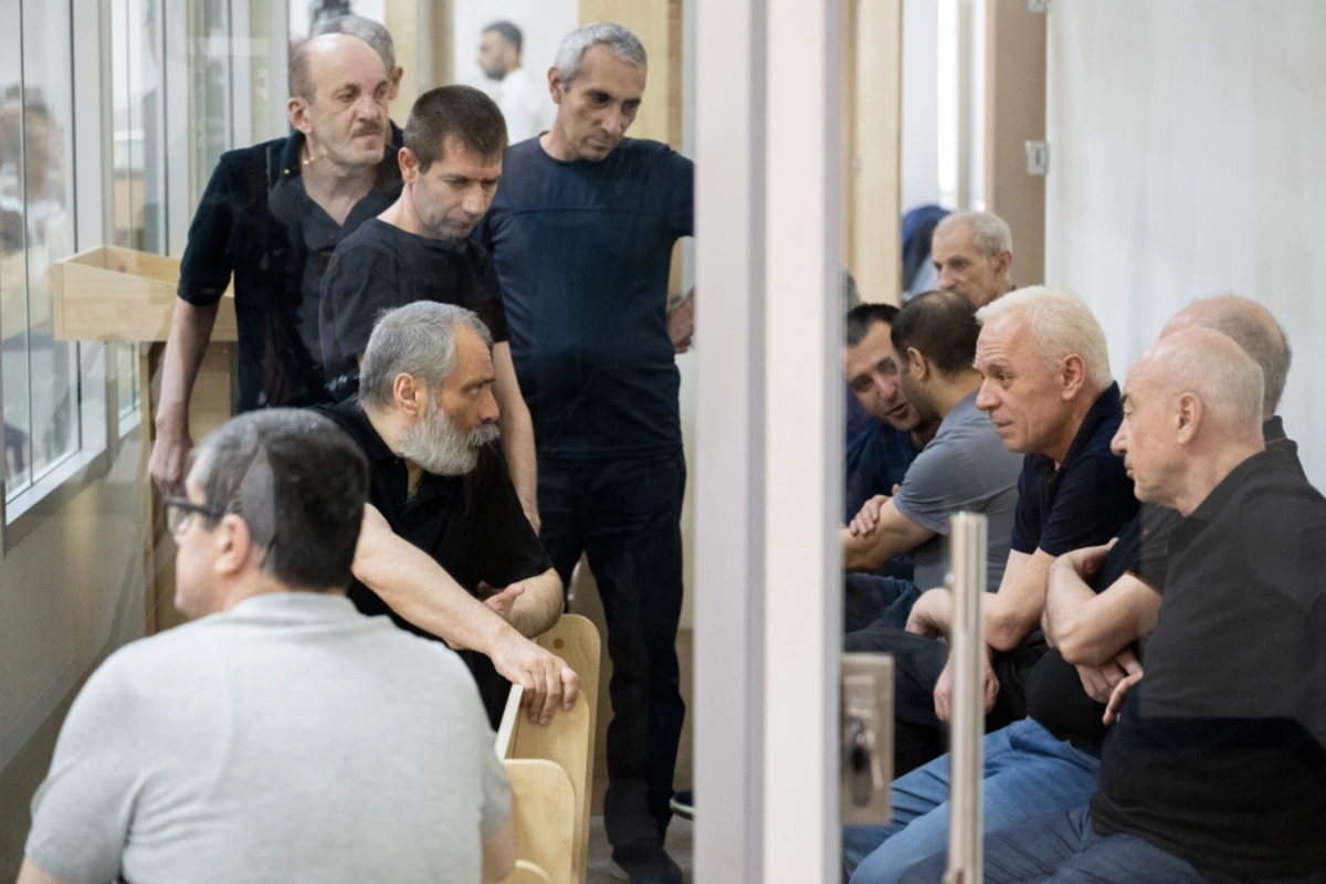 Ermənistan silahlı qüvvələrinin hücumları nəticəsində yaralanmış, mina qurbanı olmuş şəxslər ifadə veriblər Ermənistan silahlı qüvvələrinin hücumları nəticəsində yaralanmış, mina qurbanı olmuş şəxslər ifadə veriblər