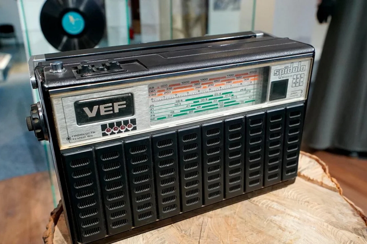 Qiyamət radiosu bir gündə iki dəfə efirə çıxdı