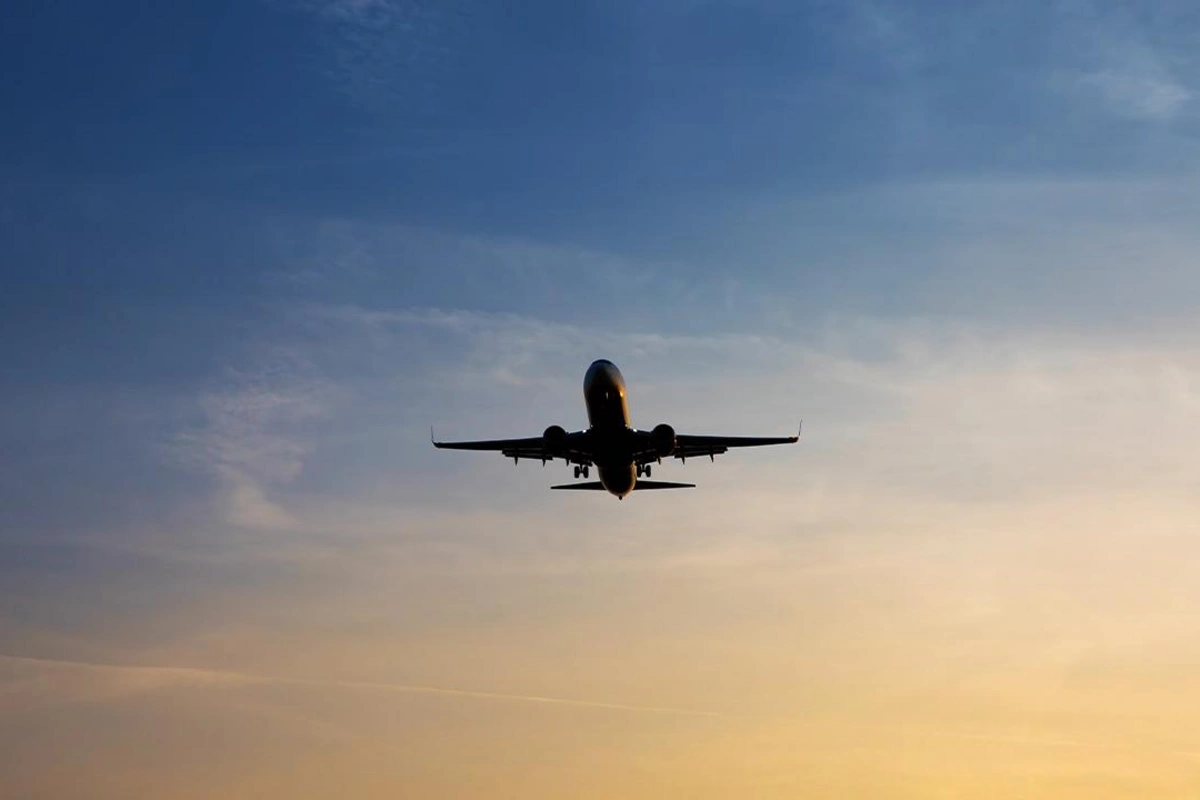 Venesuela Kolumbiya ilə aviareysləri dayandırdı Venesuela Kolumbiya ilə aviareysləri dayandırdı