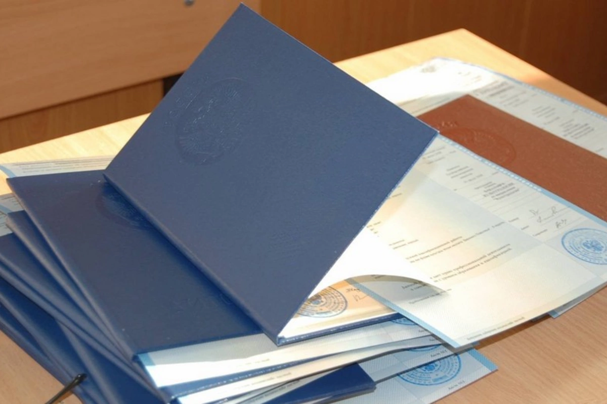 Более 50 человек пытались легализовать фальшивые дипломы в Азербайджане Более 50 человек пытались легализовать фальшивые дипломы в Азербайджане