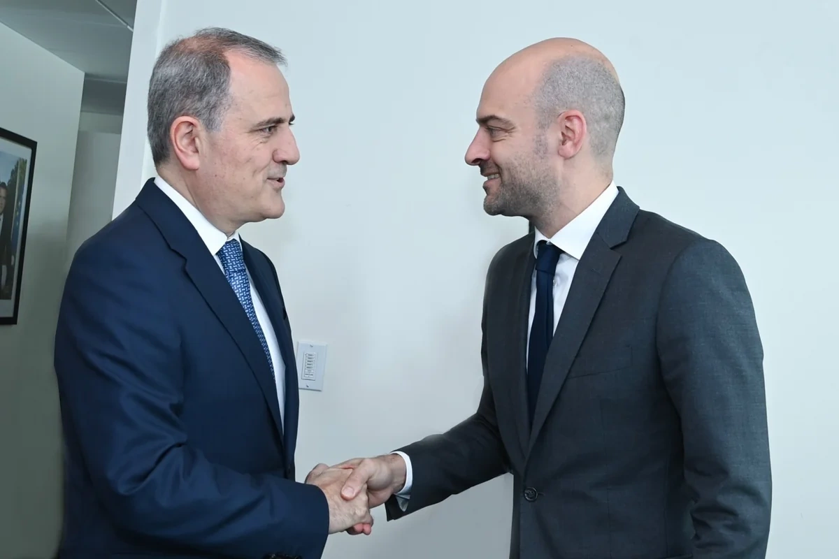 Azərbaycan və Fransanın XİN başçıları görüşüb