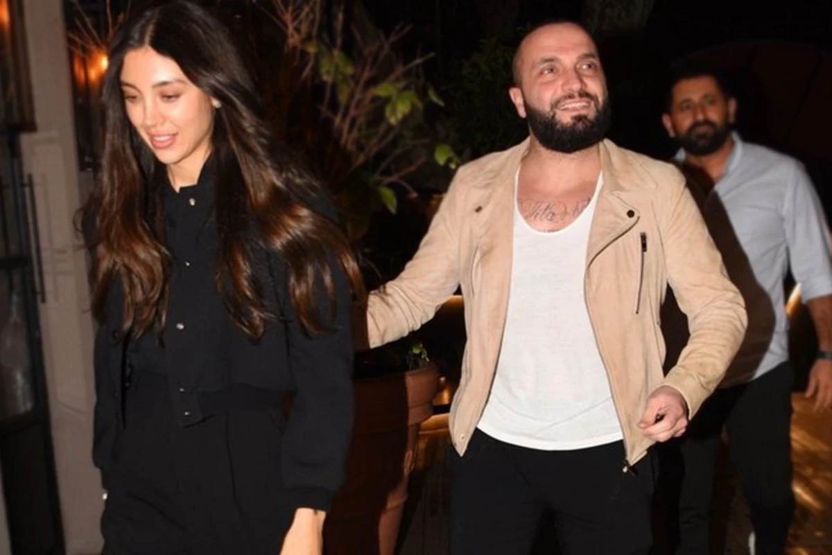 Berkay bu səbəbdən həyat yoldaşına 55 milyonluq villa aldı