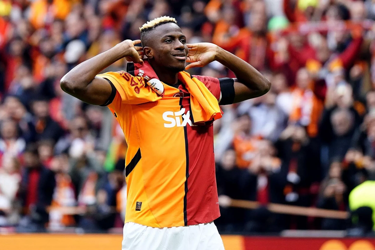 Di Marzio: Yaxın saatlarda Qalatasaray Osimhenin transferini açıqlayacaq