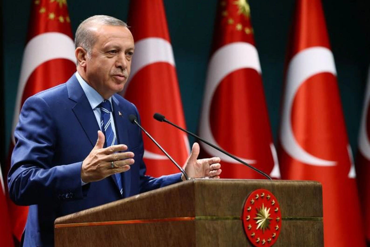 Rəcəb Tayyib Ərdoğan: Ankara, Bakı və İslamabad arasında həmrəylik seçim məsələsi deyil Rəcəb Tayyib Ərdoğan: Ankara, Bakı və İslamabad arasında həmrəylik seçim məsələsi deyil