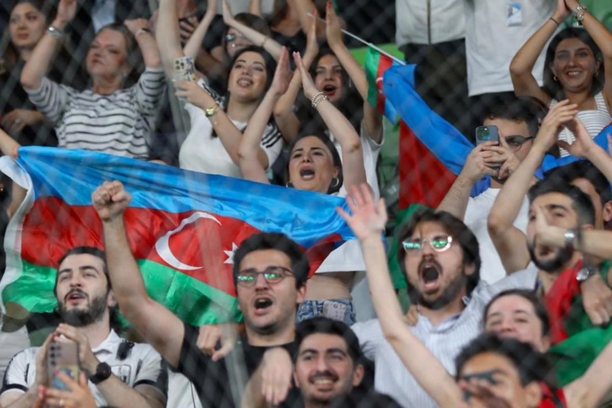 Çempionlar Liqası: Qarabağ - Ferentsvaroş oyununa 30 minə yaxın bilet satılıb Çempionlar Liqası: Qarabağ - Ferentsvaroş oyununa 30 minə yaxın bilet satılıb