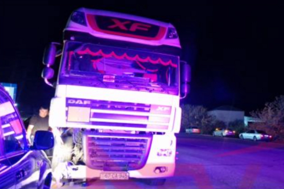 Culfada minik və yük avtomobilləri toqquşub, bir nəfər ölüb