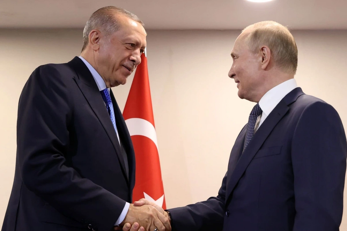 Эрдоган прислал Путину на день рождения подарок Эрдоган прислал Путину на день рождения подарок