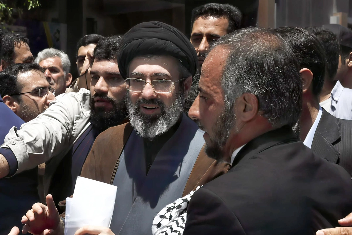 İranın yeni Ali rəhbəri seçilib