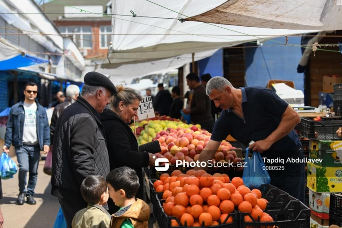 Цены на рынках Баку: овощи дешевеют, ягоды держат планку