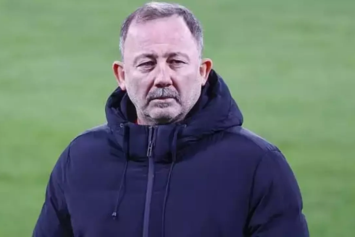 Sergen Yalçın yenidən Beşiktaşın başında Sergen Yalçın yenidən Beşiktaşın başında