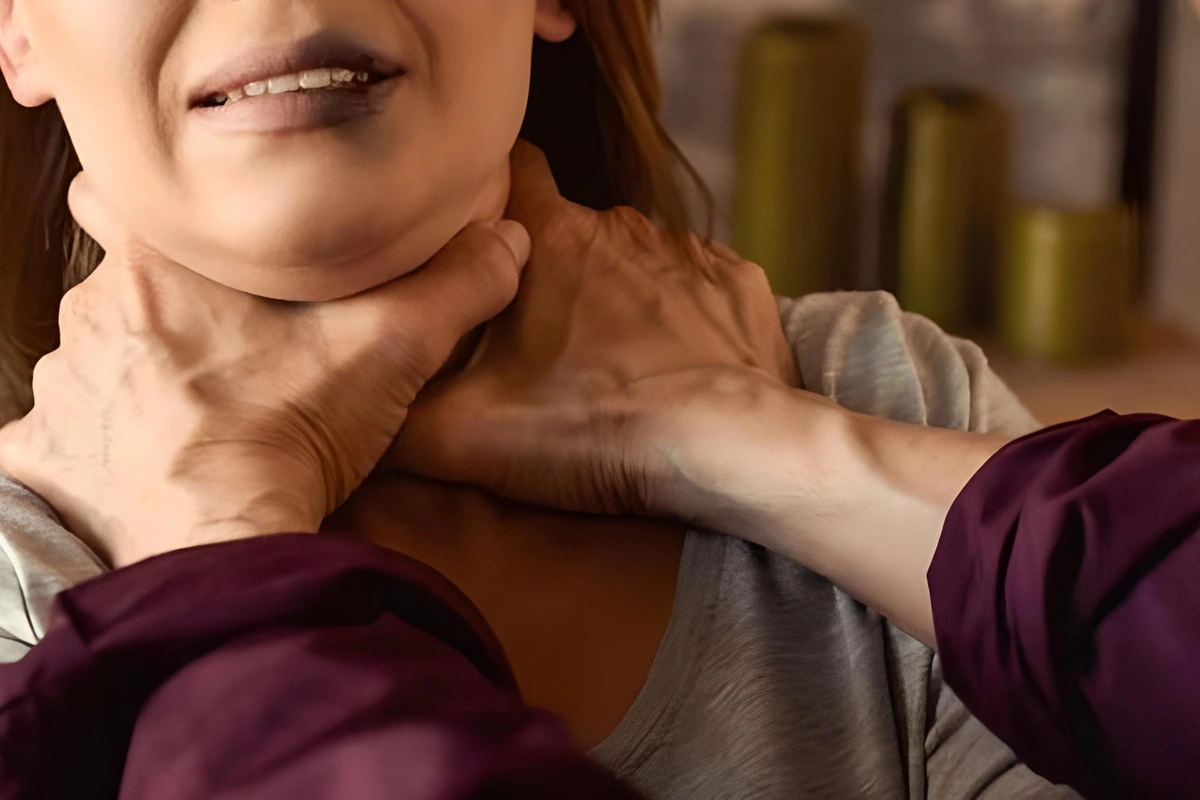 Təzyiqdən öldüyü deyilən qadın QƏTLƏ YETİRİLİBMİŞ - Gəlinlə qardaşı tutuldular