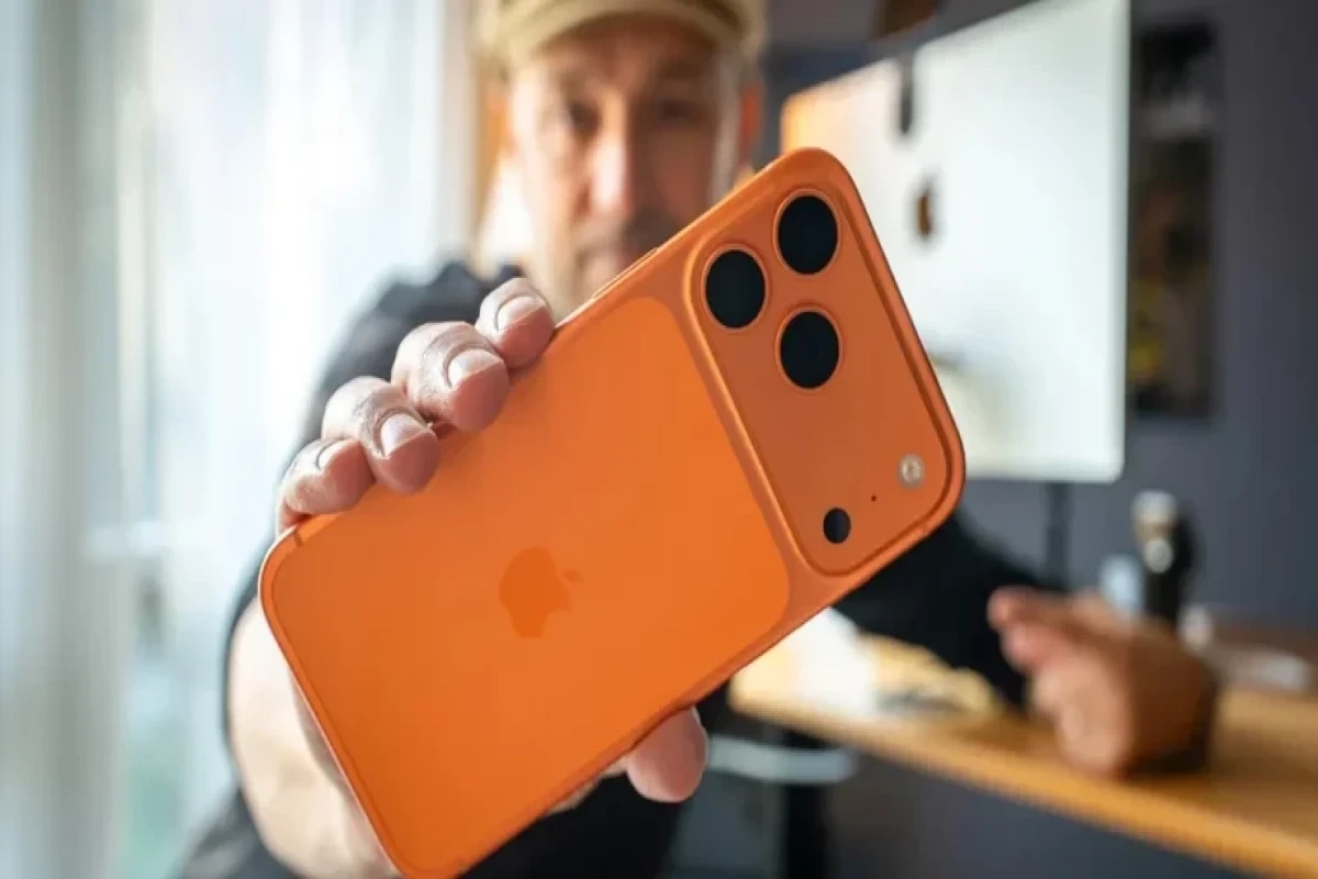 iPhone 18 Pro может получить спутниковую связь 5G от Илона Маска iPhone 18 Pro может получить спутниковую связь 5G от Илона Маска