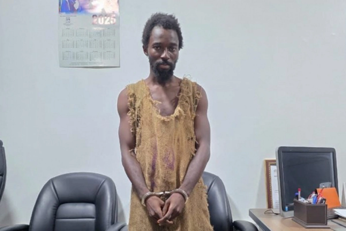 Dünyanı su basacaq deyən saxta Nuh Qanada saxlanıldı