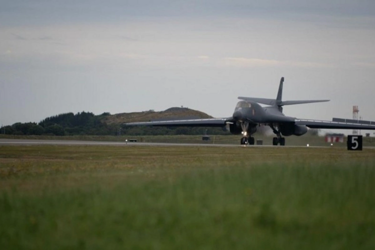 ABŞ bombardmançı təyyarələri Rusiya sərhədi yaxınlığındakı Norveç bazasına çatıb