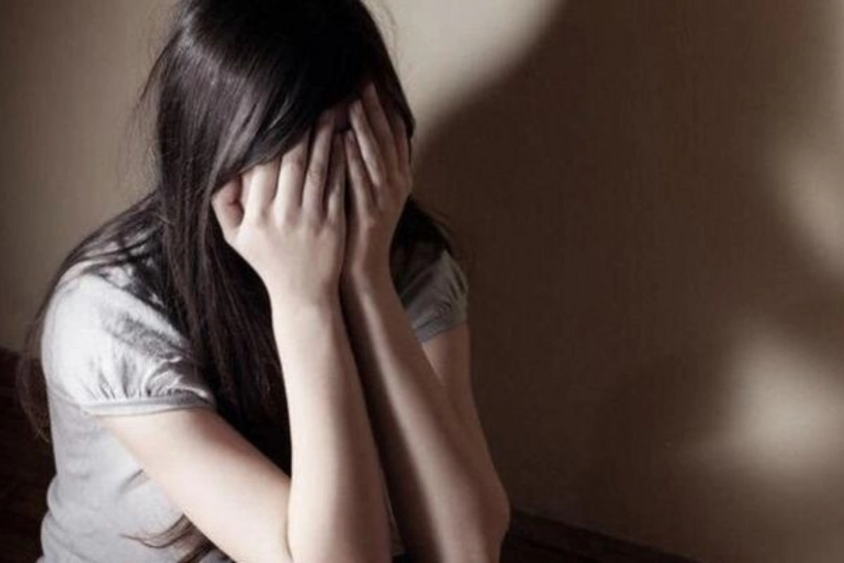 Arvadından boşanan 33 yaşlı kişi 10 yaşlı qıza təcavüz etdi - Hacıqabuldakı cinayətin TƏFƏRRÜATI Arvadından boşanan 33 yaşlı kişi 10 yaşlı qıza təcavüz etdi - Hacıqabuldakı cinayətin TƏFƏRRÜATI