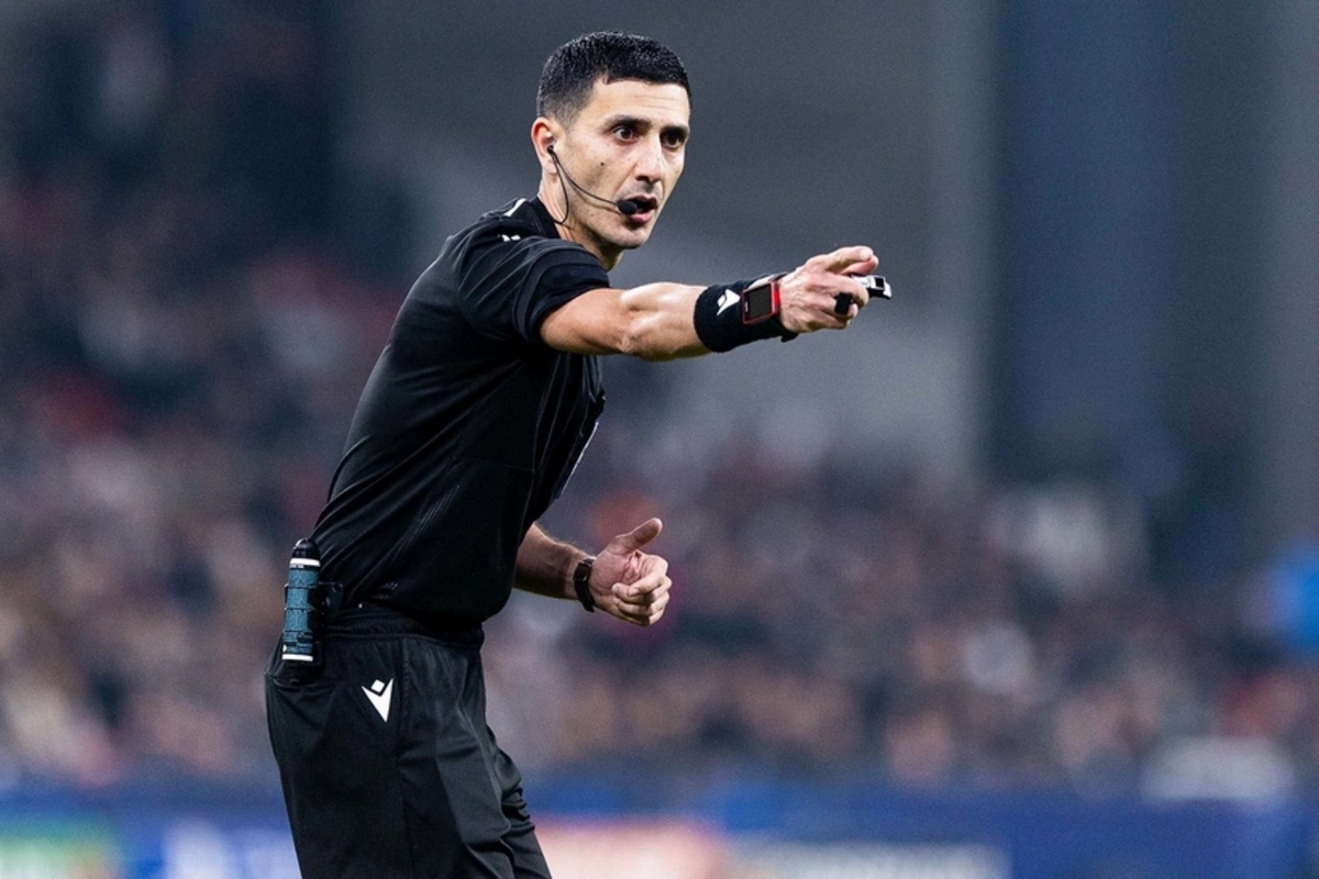 Premyer Liqa: Qarabağ və Neftçinin oyunlarını FIFA referiləri idarə edəcək Premyer Liqa: Qarabağ və Neftçinin oyunlarını FIFA referiləri idarə edəcək