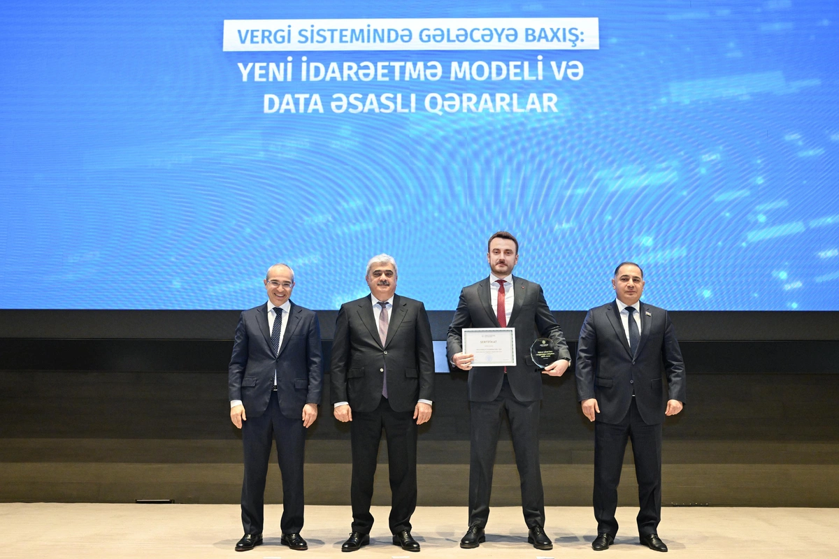 McDonalds Azərbaycan xidmət sahəsində məşğulluğun inkişafına töhfəyə görə mükafata layiq görülüb