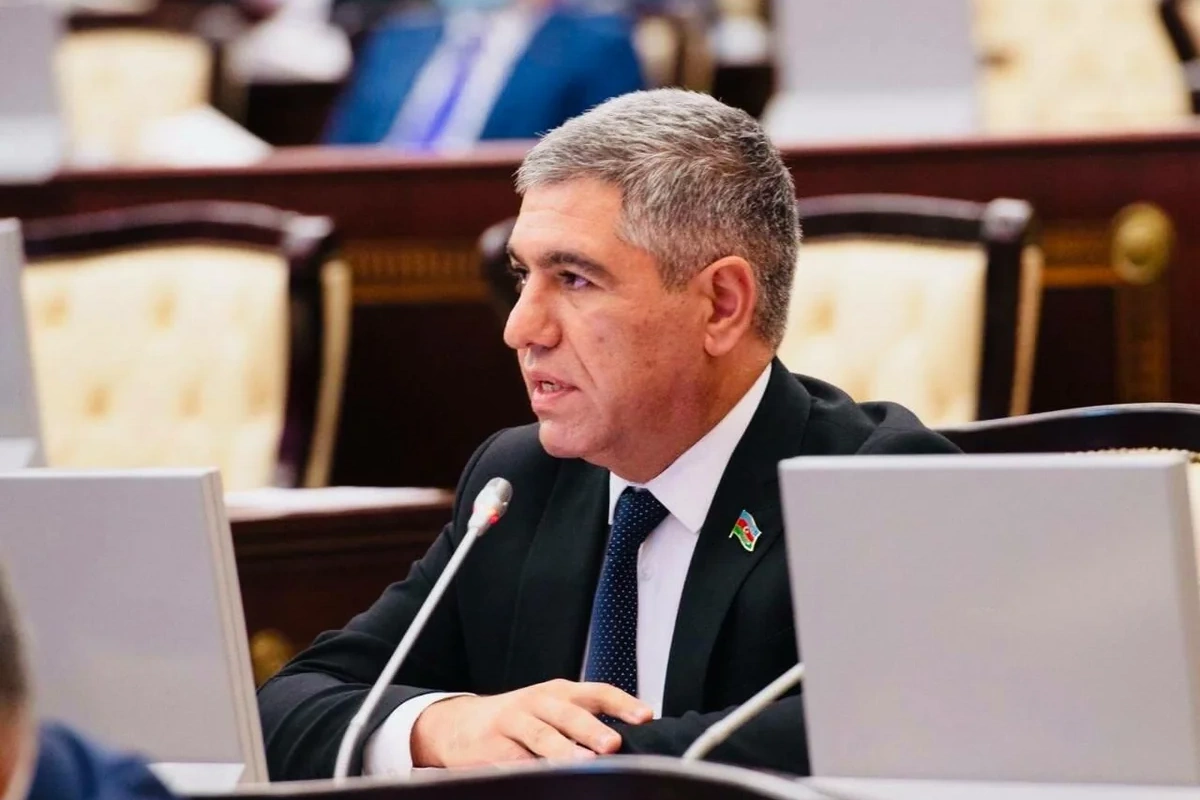 Vüqar Bayramov: Vacib istiqamətlərdən biri kağızsız hökumət modelinə keçiddir