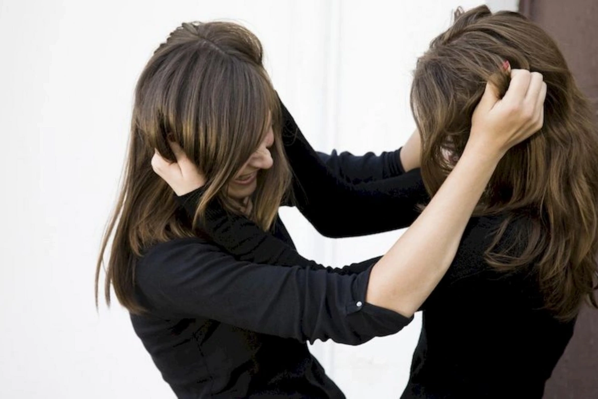 Students beat up a classmate in Azerbaijan: parents were called to school