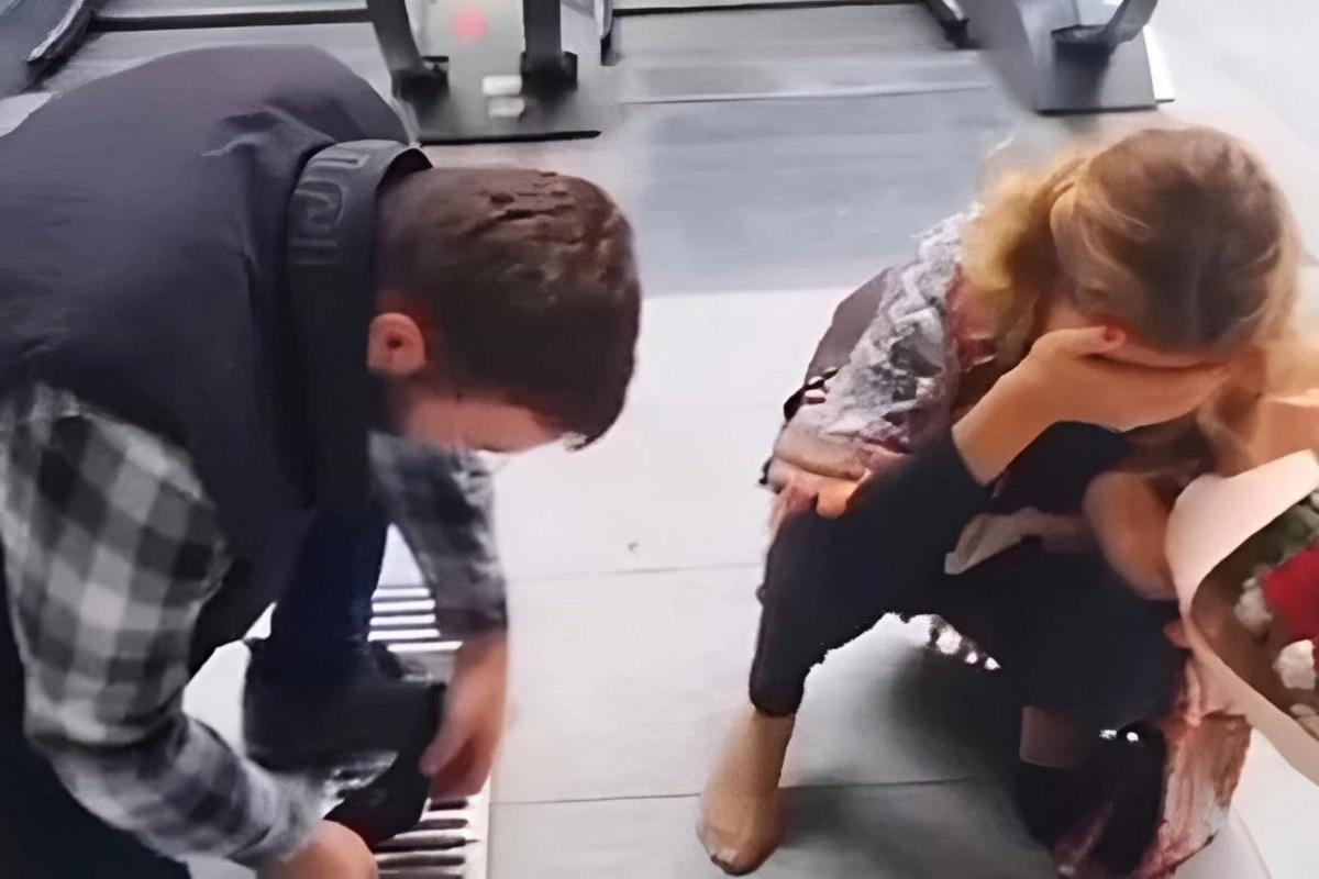 Mağazada başına iş gələn müğənni: Bir az gülünc bir qəza oldu
