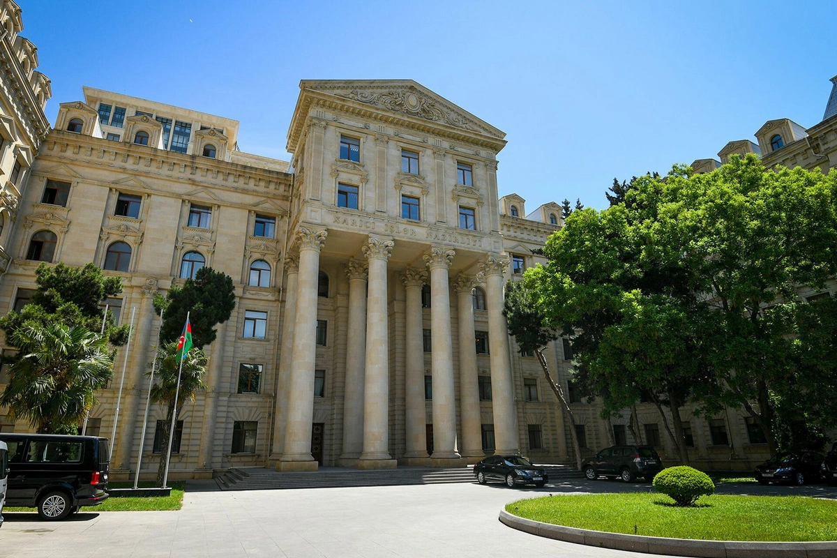 XİN: Yaxın Şərqdə qalan Azərbaycan vətəndaşlarının ölkəyə qaytarılması üçün zəruri planlaşdırma işləri aparılır